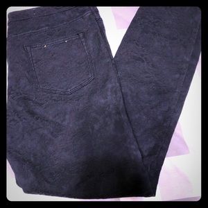 Pilcro and the letter press black skinny pants